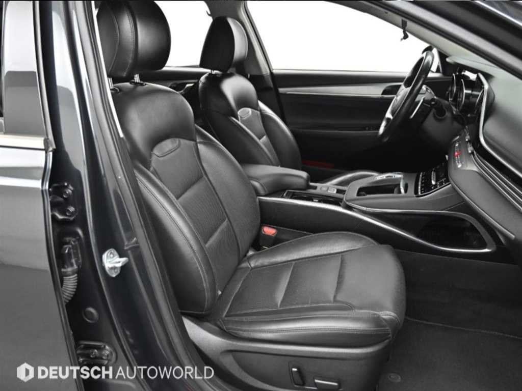 HYUNDAI Grandeur - Vista 10