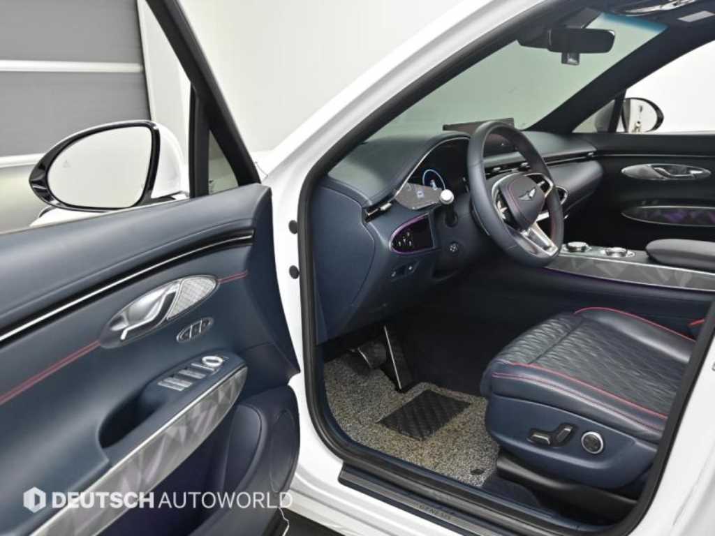 Genesis GV70 - Vista 11