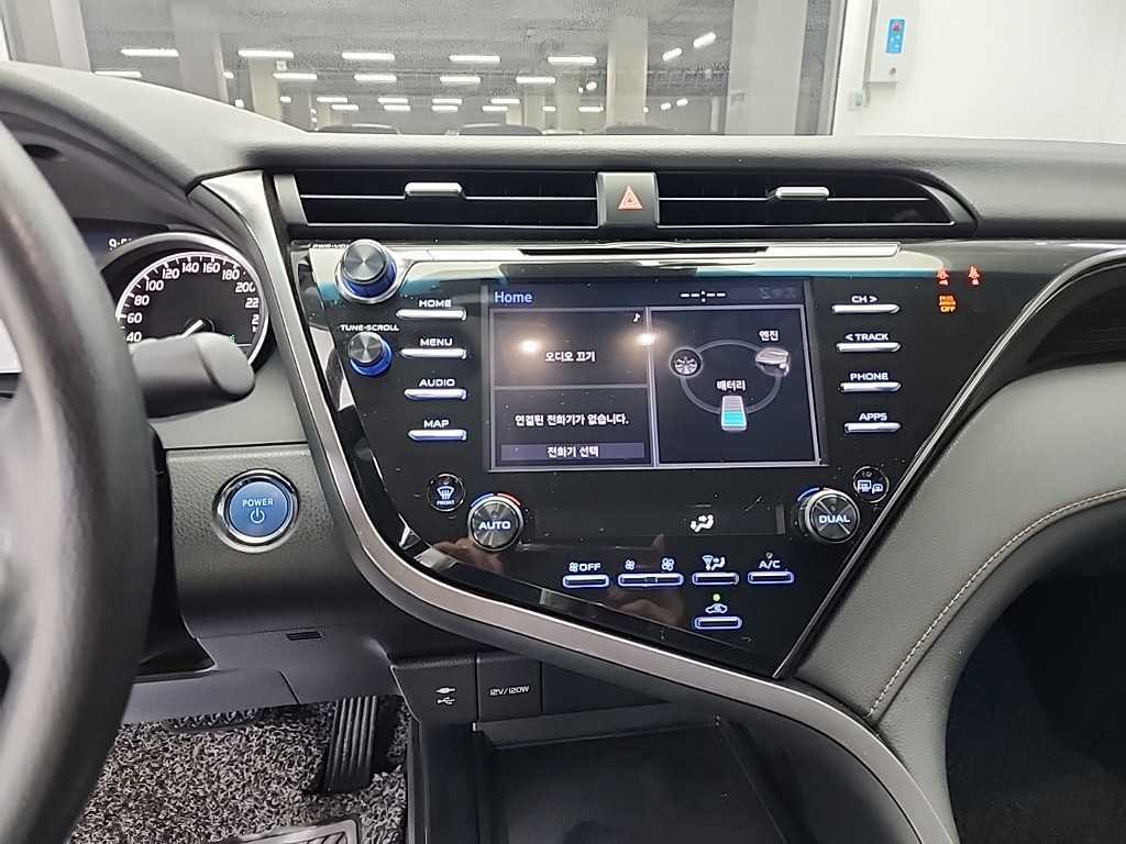 Toyota Camry - Vista 10