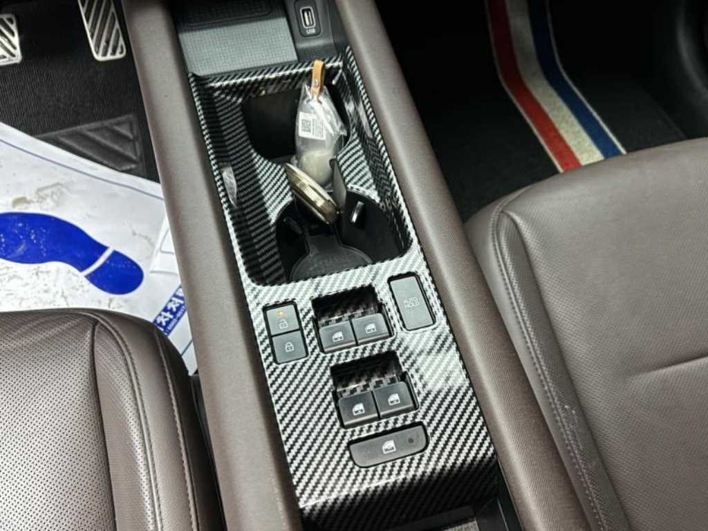 HYUNDAI Ioniq 6 - Vista 10