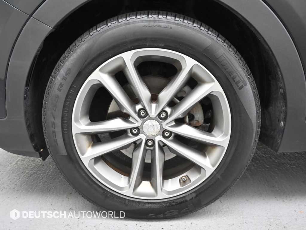 HYUNDAI Santa Fe - Vista 5