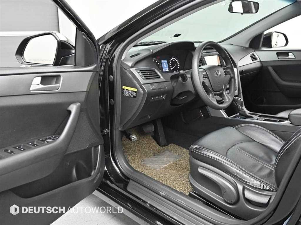 HYUNDAI Sonata - Vista 11