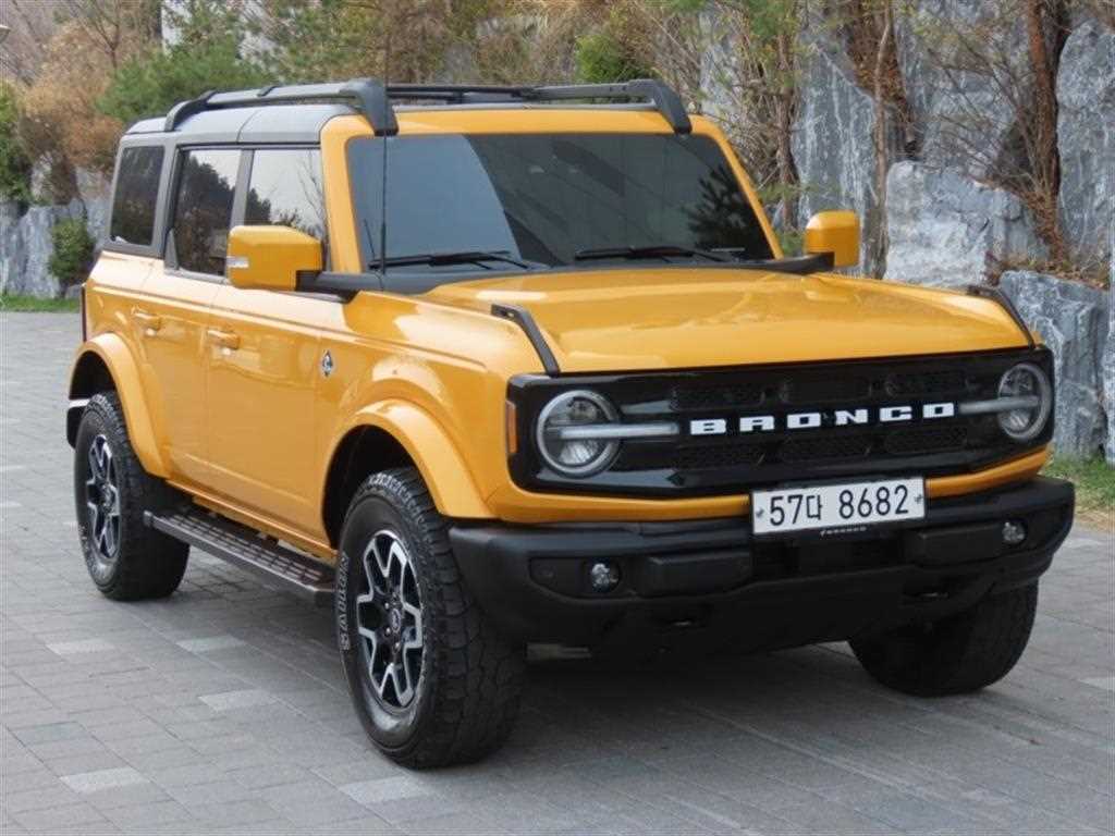 Ford Bronco - Vista 2
