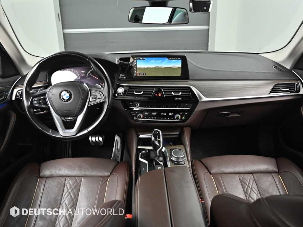BMW 5 Series - Vista 7