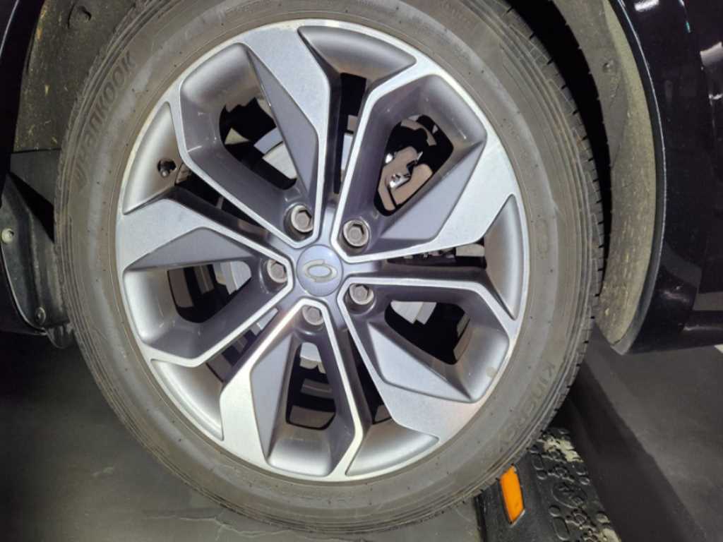 SAMSUNG SM6 - Vista 8