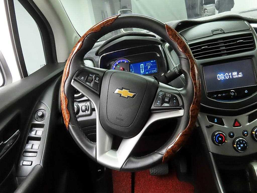 Chevrolet Trax - Vista 7