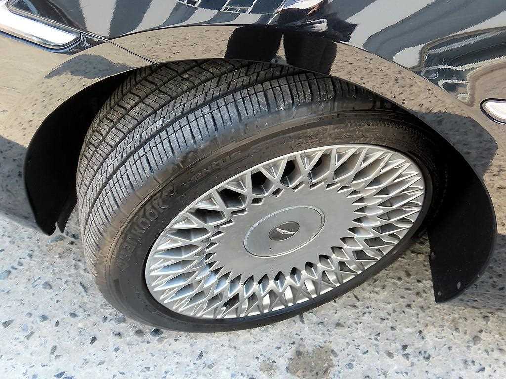 Genesis G90 2020 Negro - Importación desde Corea - HF Imports Iquique - Foto 20