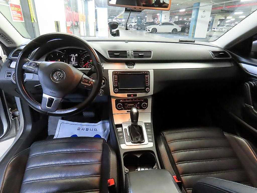 Volkswagen CC - Vista 10