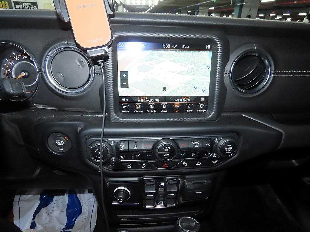 Jeep Wrangler - Vista 11