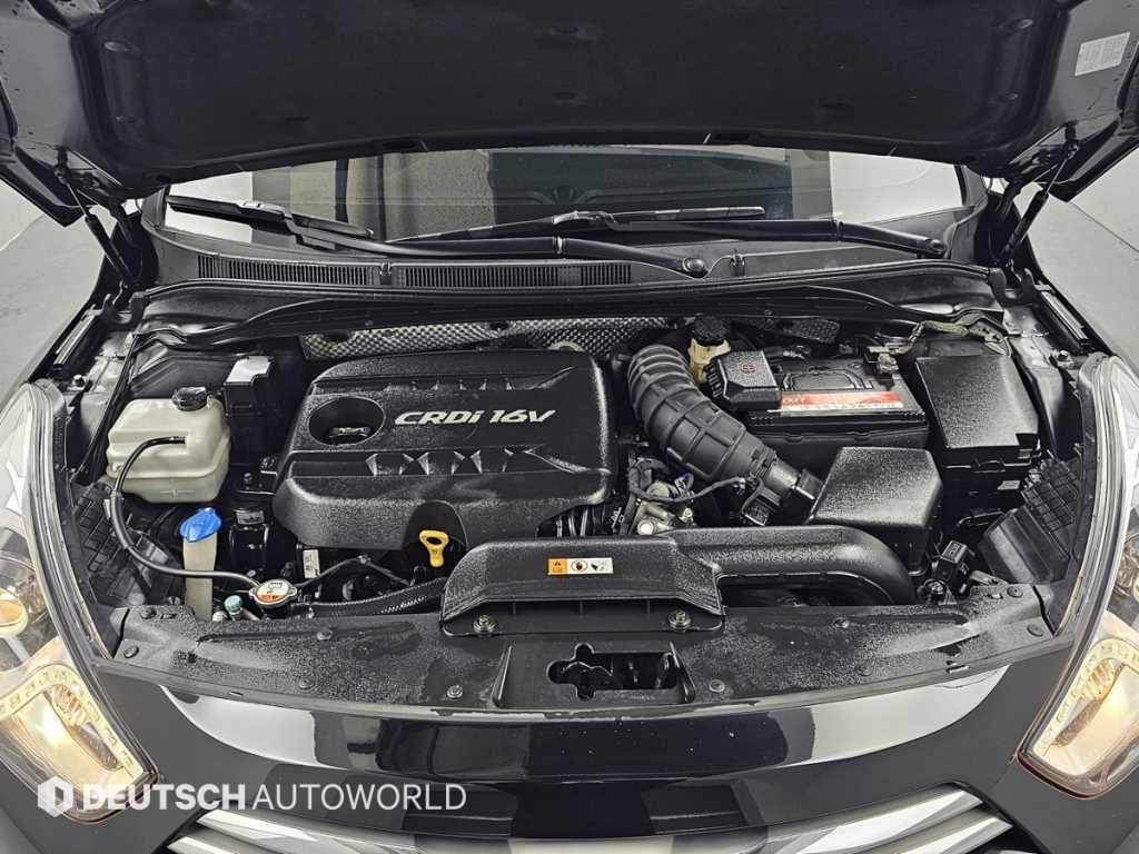 HYUNDAI i40 - Vista 6