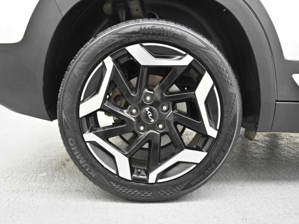 KIA Seltos - Vista 5