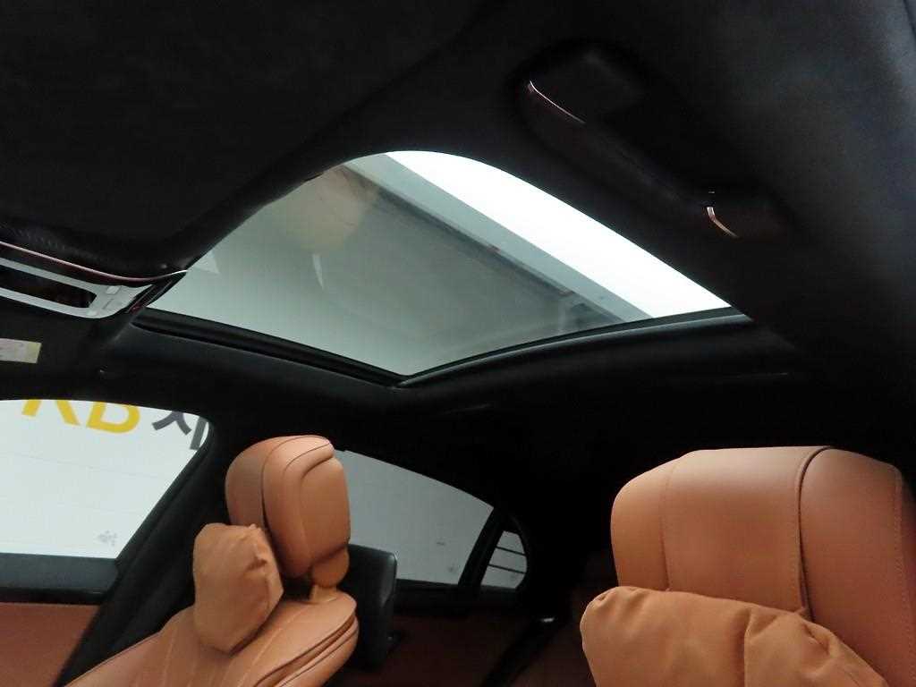 Mercedes Benz S Class 2021 Negro - Importación desde Corea - HF Imports Iquique - Foto 16