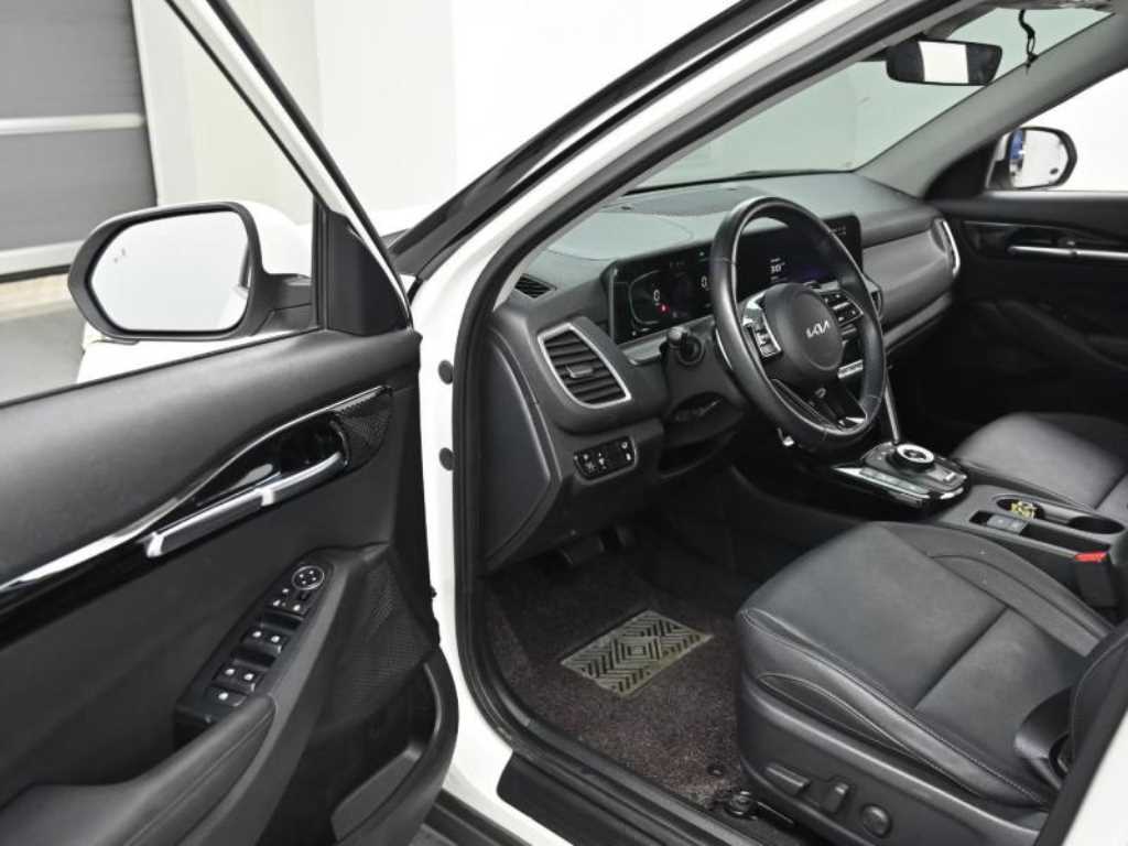 KIA Seltos - Vista 11