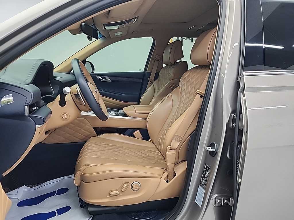 Genesis GV80 - Vista 11