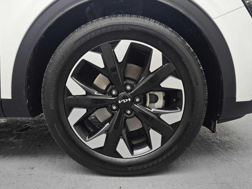 KIA Sportage - Vista 5