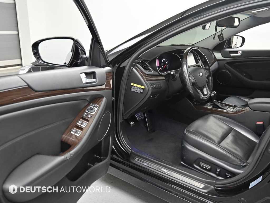 KIA K7 - Vista 11