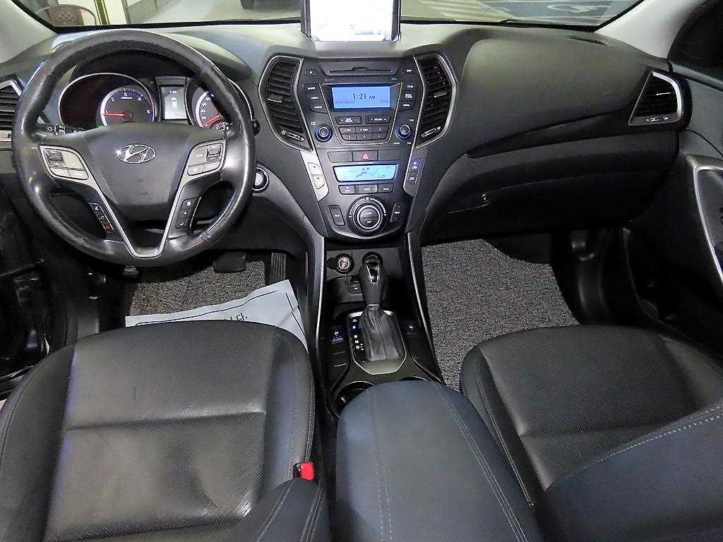 HYUNDAI Santa Fe - Vista 10