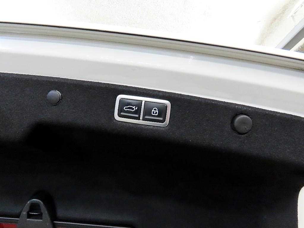 HYUNDAI Grandeur 2023 Blanco - Importación desde Corea - HF Imports Iquique - Foto 17