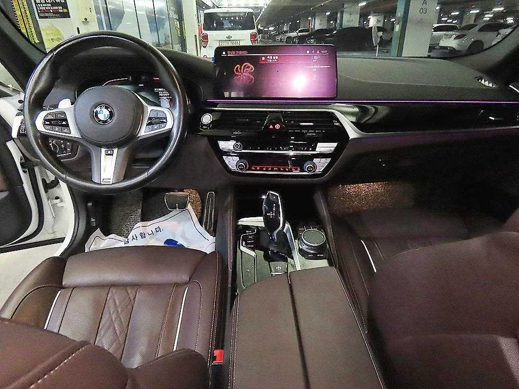 BMW 5 Series - Vista 10