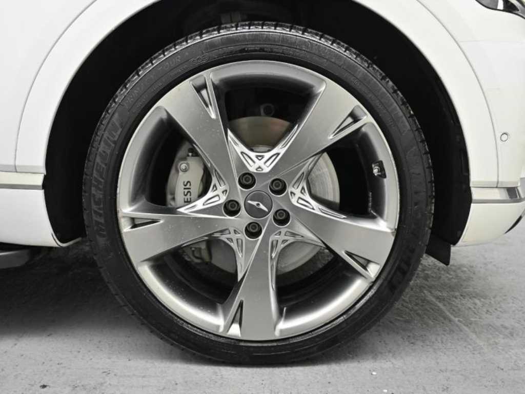 Genesis GV80 - Vista 5