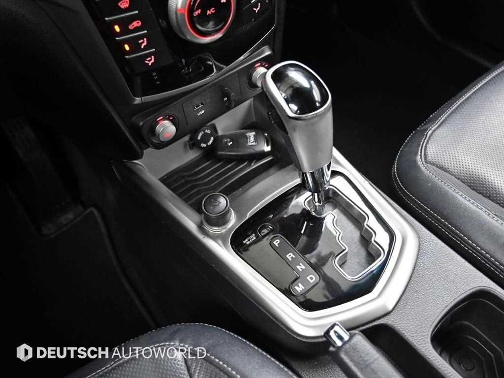 Ssangyong Tivoli - Vista 8