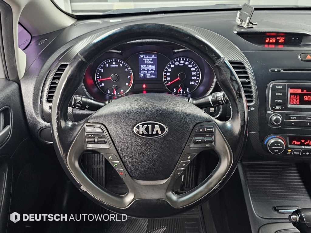 KIA K3 2014 Plateado - Importación desde Corea - HF Imports Iquique - Foto 13