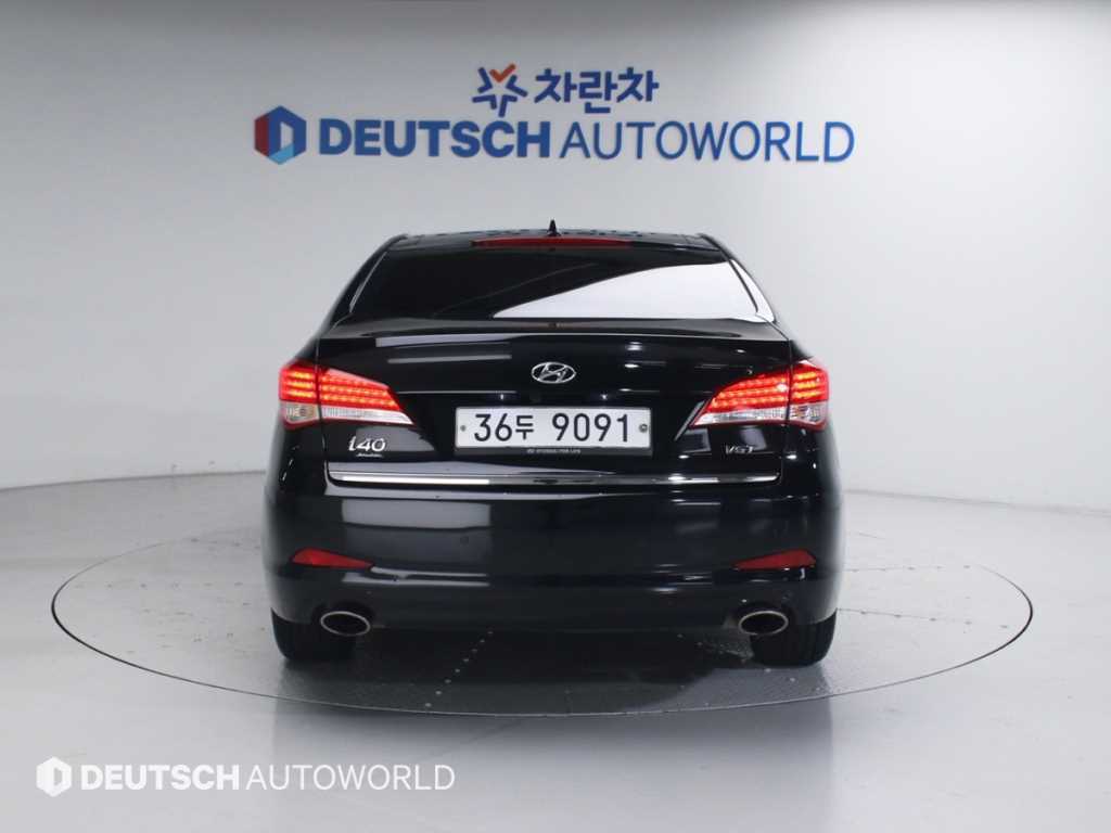 HYUNDAI i40 - Vista 4