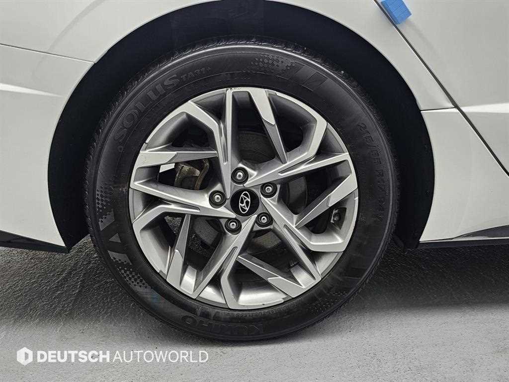 HYUNDAI Sonata - Vista 5