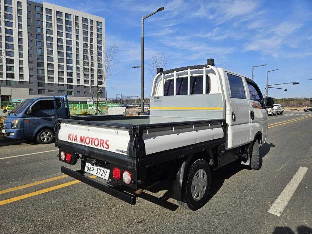 Small Truck Cargo (small) - Vista 5