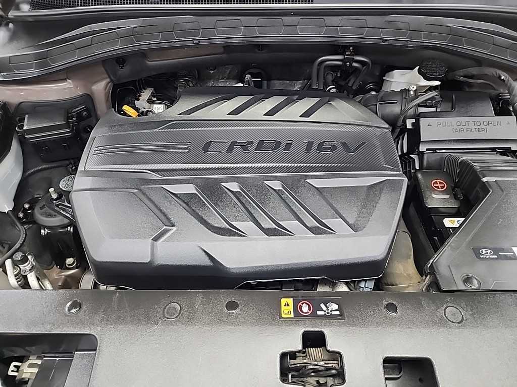 HYUNDAI Santa Fe - Vista 5