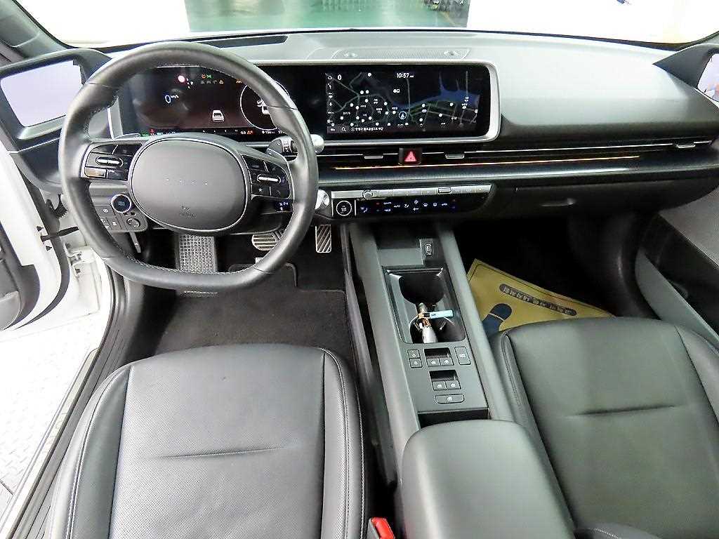 HYUNDAI Ioniq 6 - Vista 7