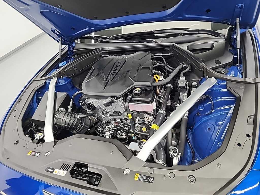 Genesis G70 - Vista 5