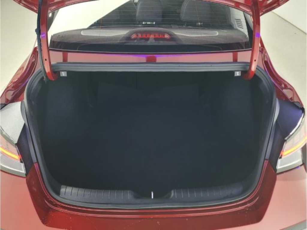 HYUNDAI Avante - Vista 8