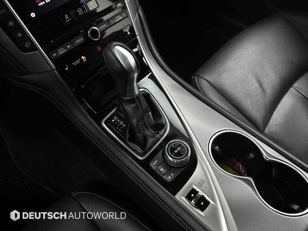 Infiniti Q - Vista 9