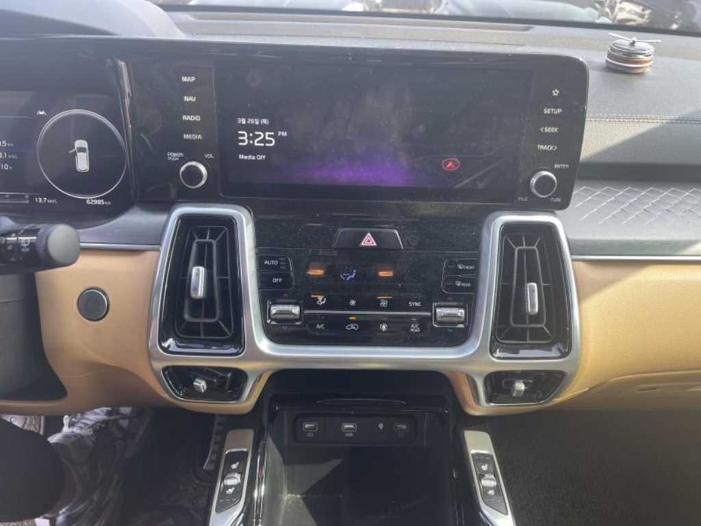 KIA Sorento - Vista 9