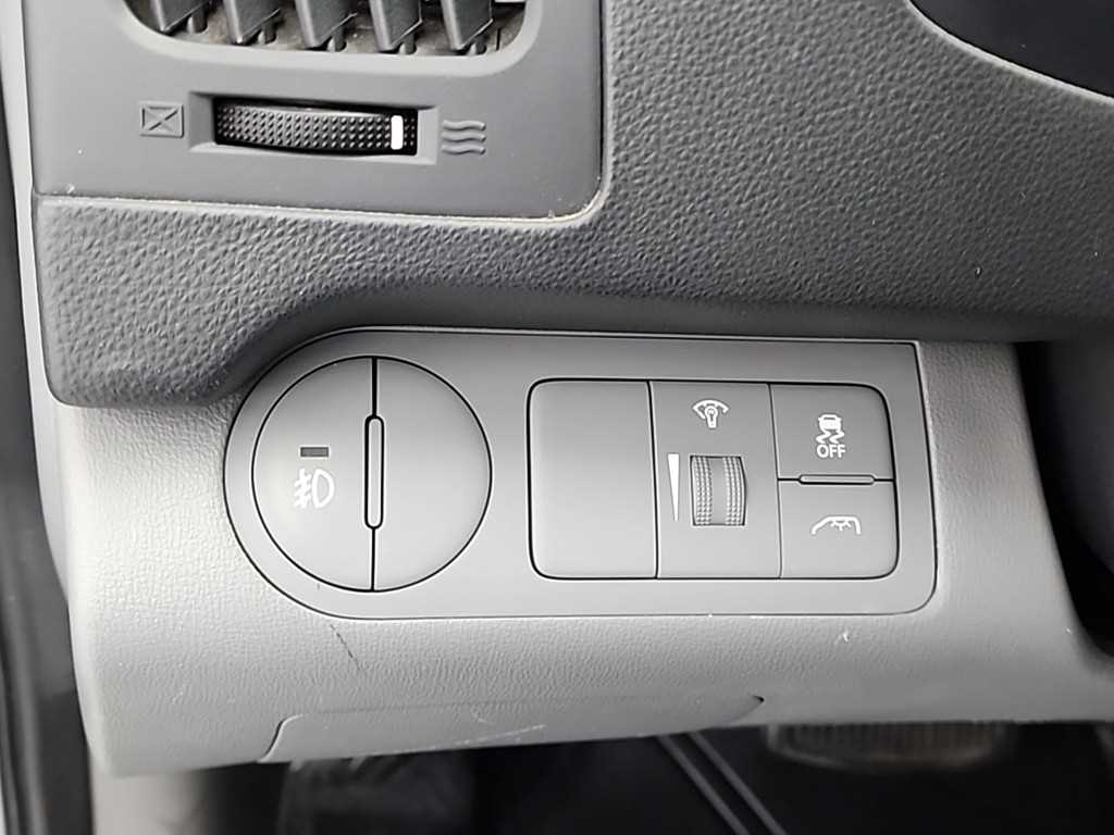 HYUNDAI Starex 2016 Plateado - Importación desde Corea - HF Imports Iquique - Foto 16