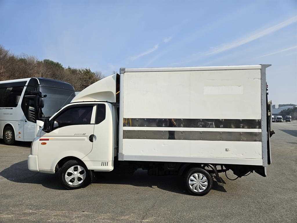 Small Truck Top_Integrated Top Powergate - Vista 9