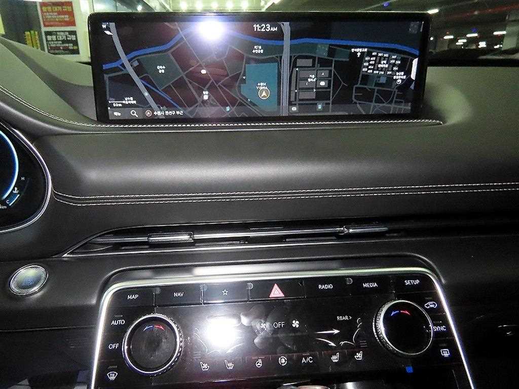 Genesis GV80 - Vista 11