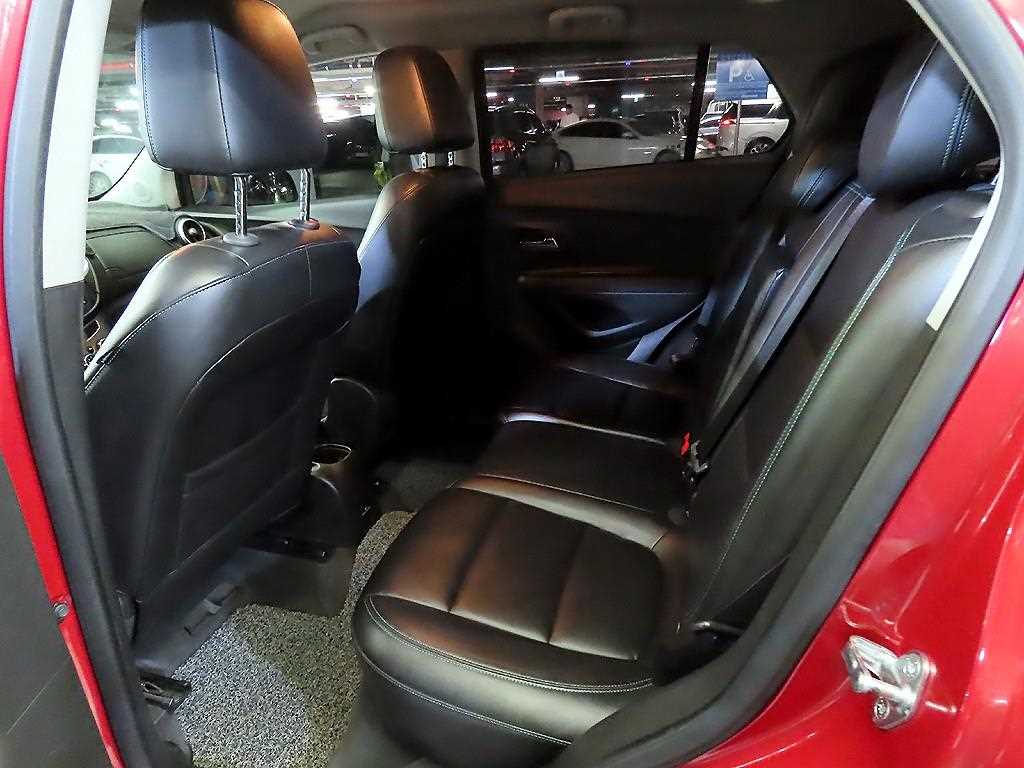 Chevrolet Trax - Vista 7