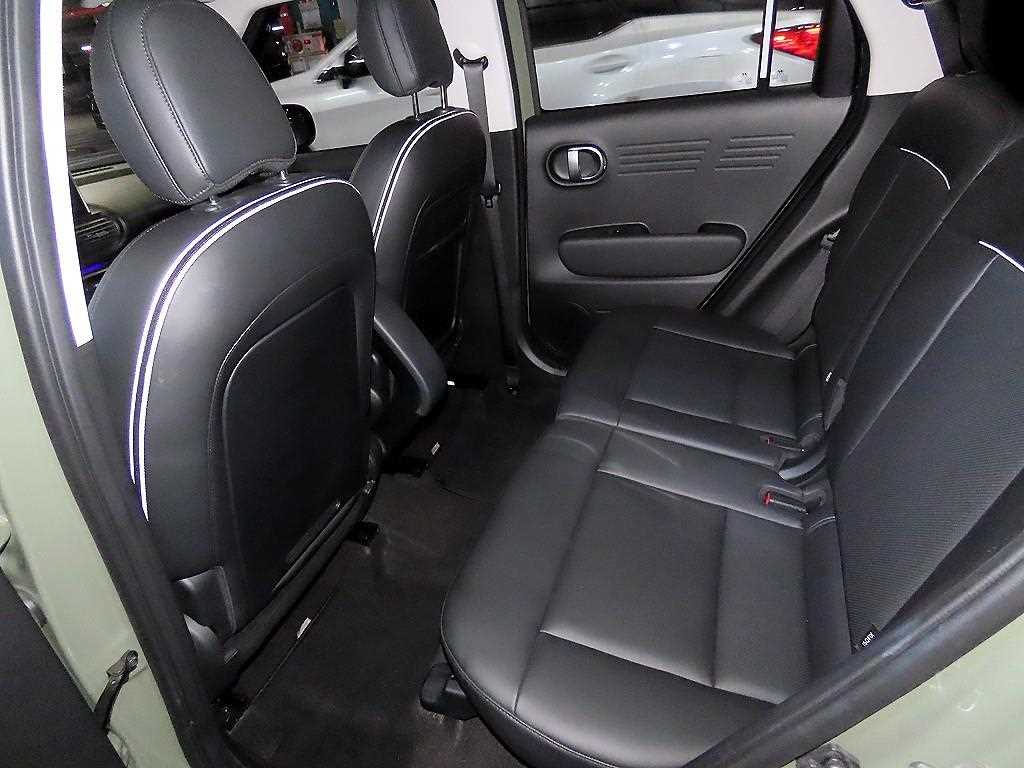 HYUNDAI Casper - Vista 7