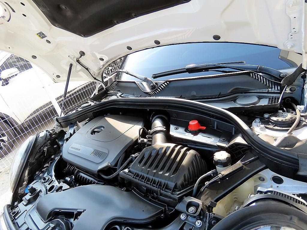 Mini Clubman 2024 Blanco - Importación desde Corea - HF Imports Iquique - Foto 19