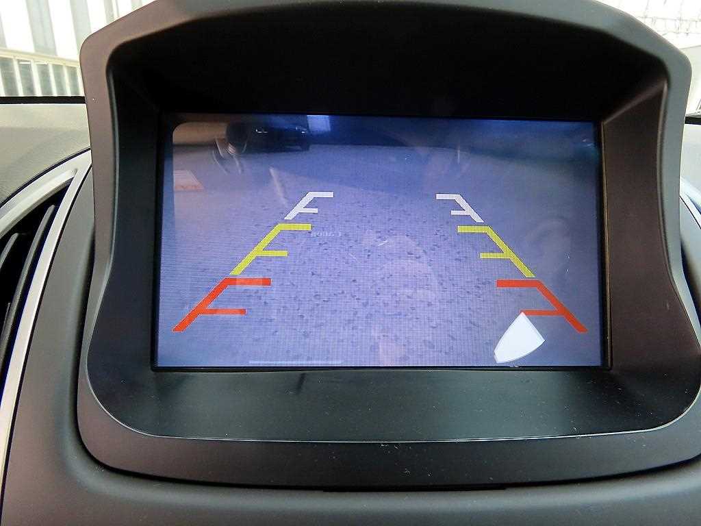 Chevrolet Cruise 2016 Gris - Importación desde Corea - HF Imports Iquique - Foto 15