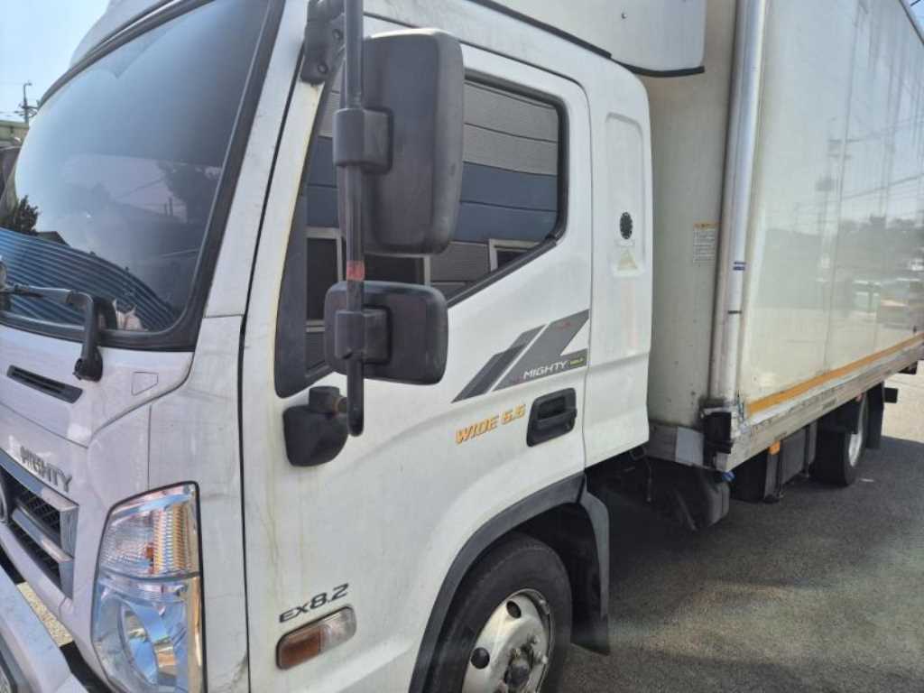 medium and large cargo truck 2018 - Importación desde Corea - HF Imports Iquique - Foto 1