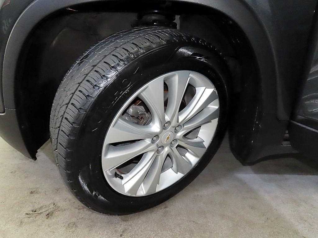 Chevrolet Trax 2018 Gris - Importación desde Corea - HF Imports Iquique - Foto 18