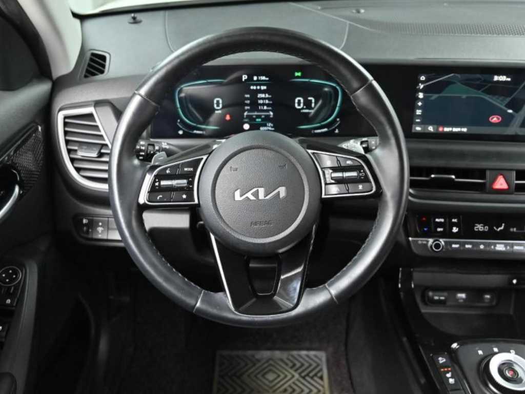 KIA Seltos 2023 Blanco - Importación desde Corea - HF Imports Iquique - Foto 13