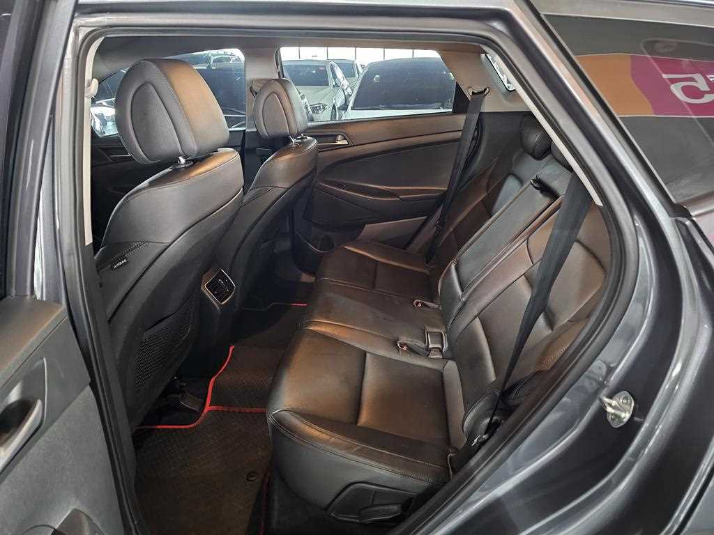 HYUNDAI Tucson 2018 Gris - Importación desde Corea - HF Imports Iquique - Foto 15