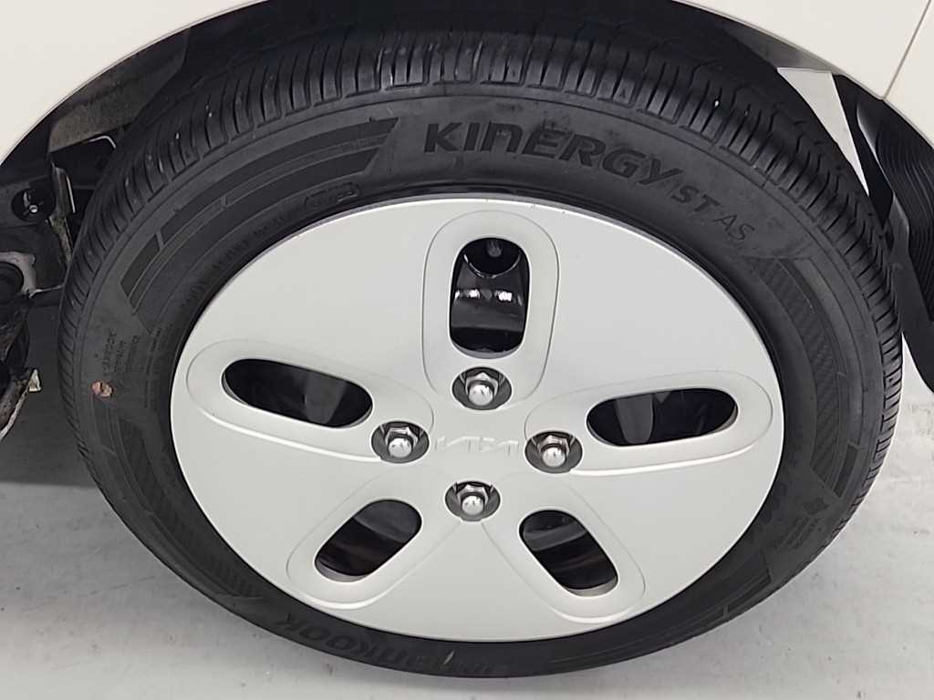 KIA Ray 2023 Blanco - Importación desde Corea - HF Imports Iquique - Foto 19