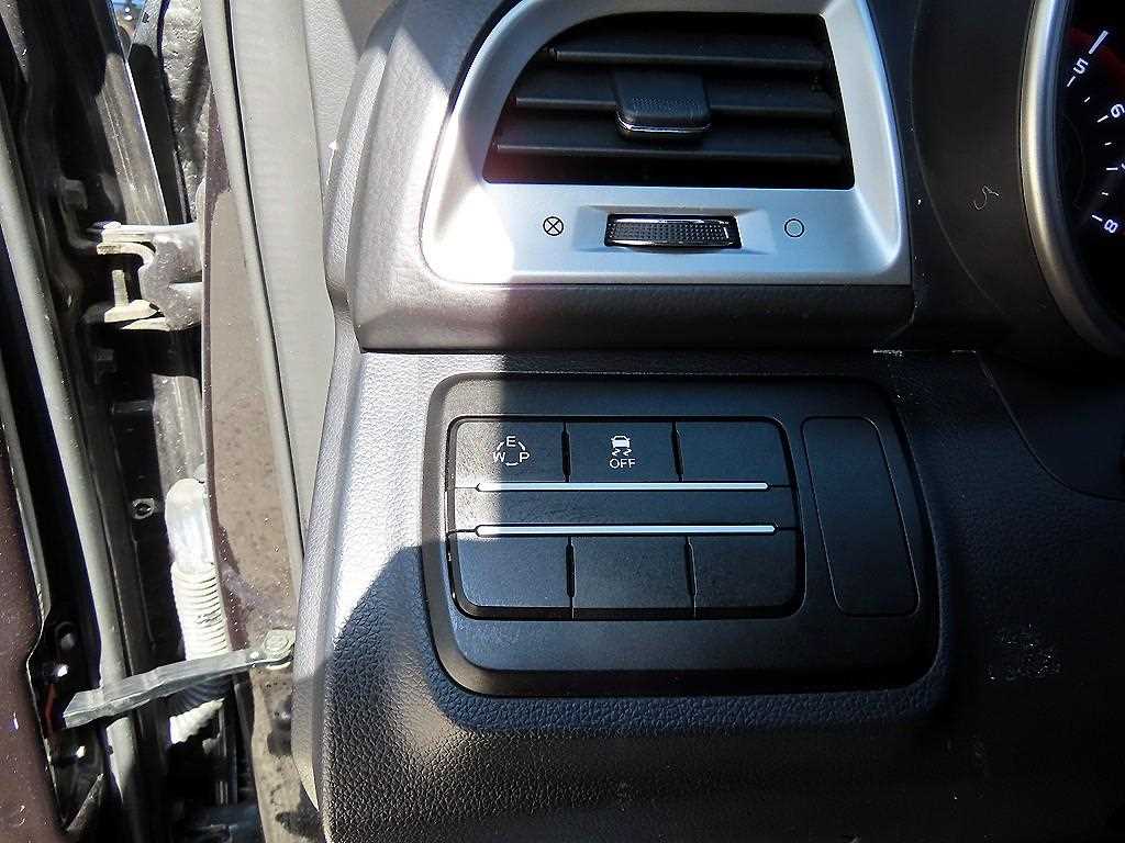 Ssangyong Tivoli - Vista 12