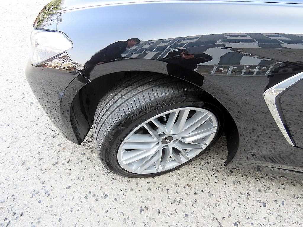 Genesis G70 2019 Negro - Importación desde Corea - HF Imports Iquique - Foto 20