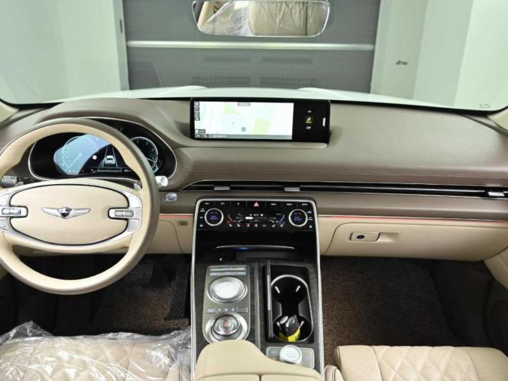 Genesis GV80 - Vista 7